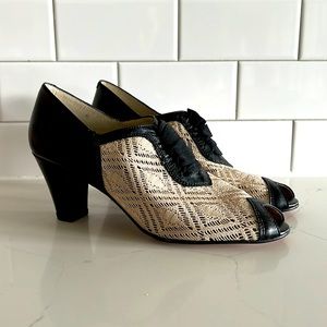 Re-Mix Deluxe Vintage Classic heels
